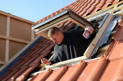 Pose de fenêtres de toit Velux à Landujan
